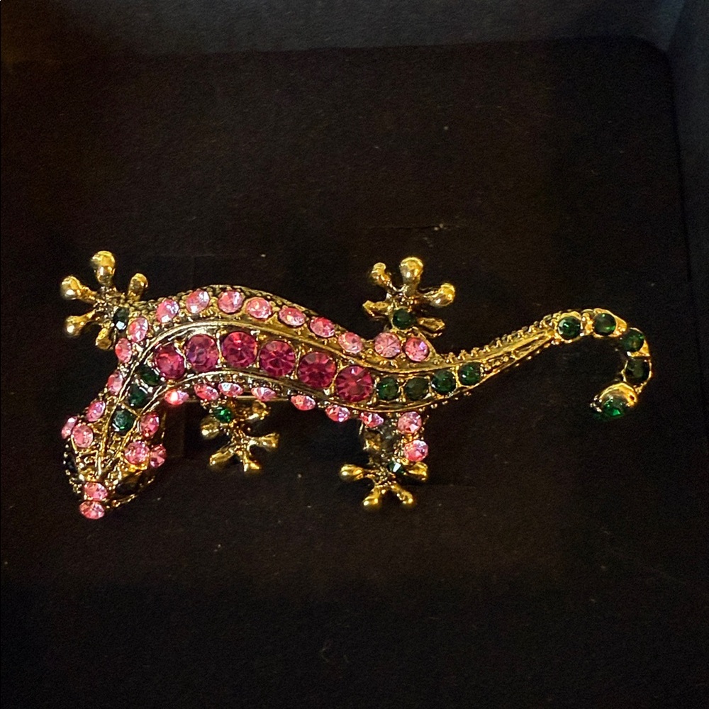 Elegant Pink and Green Lizard Brooch Chameleon Seen on Traitors!!